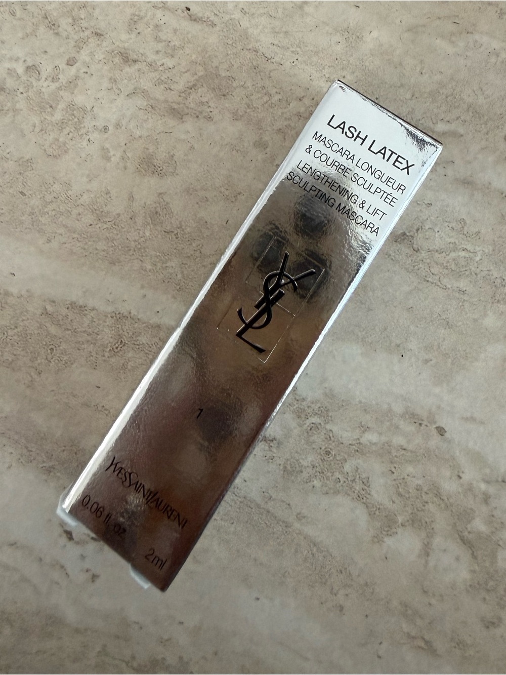 5/25✨lash latex mascara length & lift in black YSL